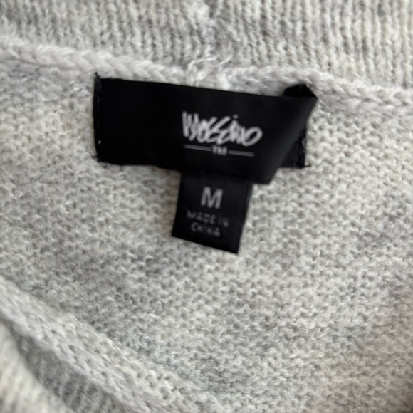 Mossimo Supply Co Gray Off-the-Shoulder Sweater - Picture 7 of 10